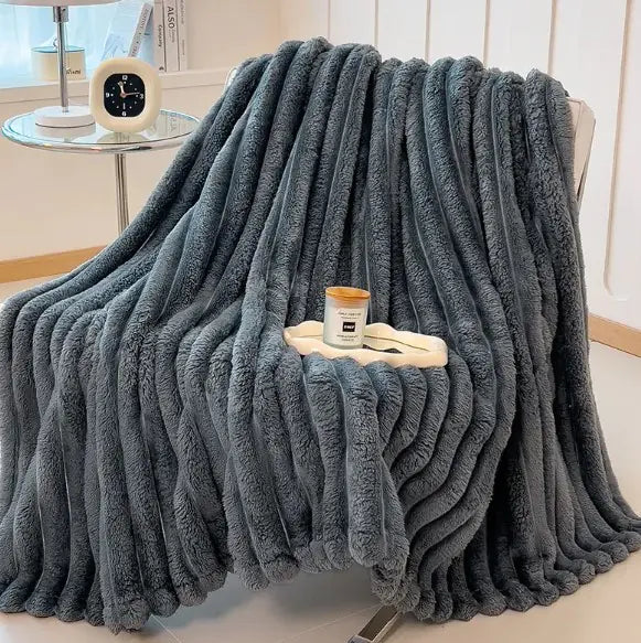 Luxury Velvet Blanket - Ultra Soft Plush Throw
